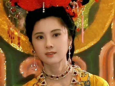 “倘若你睁开双眼看看我,我不相信你会视而不见”
