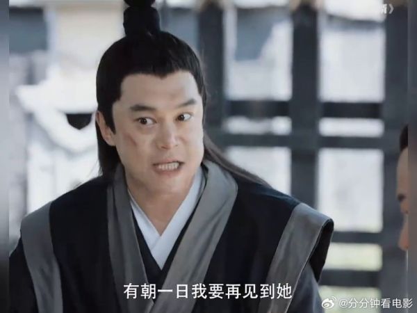 吉吉国王这段表演,承包了我一年的笑点