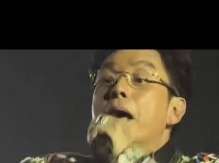 卡拉永远OK，谭咏麟 卡拉永远OK 谭咏麟 知道这首歌为何再次走红吗？