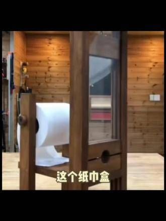 “哥哥,或许你有一秒是听到铃铛声的…”
