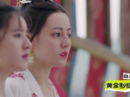 长歌与阿诗勒隼初次相遇,两人在蹴鞠场上展开首次较量