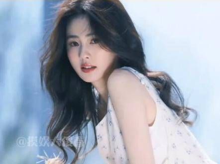 怎么折都未播,真是迫不及待想看演员白鹿的表现啊,我真的很心急!白鹿 白鹿