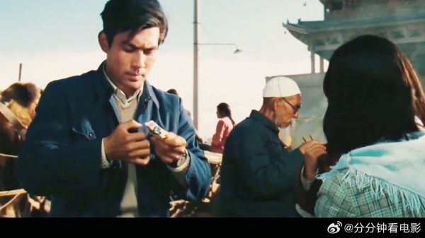 这里有我患难与共的亲友,也有我相濡以沫的妻子