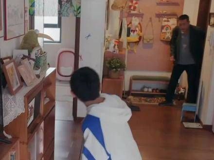 当孩子对家长无比殷勤时,家长就得格外小心了
