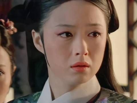 华妃虽然嚣张跋扈,但从不对苏培盛有丝毫怠慢,因此无论华妃是否得宠…