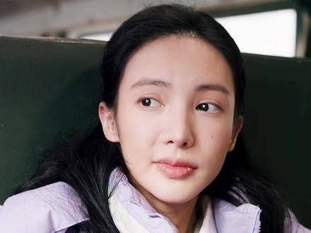 汪新说:你们俩这连环炮真是一波接一波!南来北往笑暖甜 白敬亭 金晨 白敬亭
