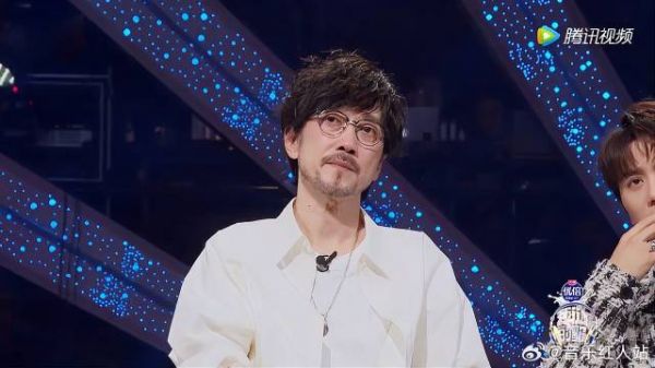 陈慧娴演唱会画面重现太感人，杨坤周传雄感慨落泪！
