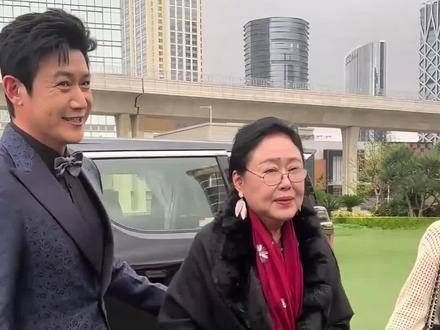 三度婚姻不惜改换国籍远嫁瑞士,洋人丈夫离世后…
