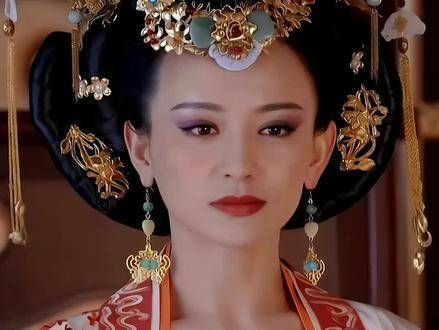 “能在后宫长久立足的女人,个个都不是简单角色”