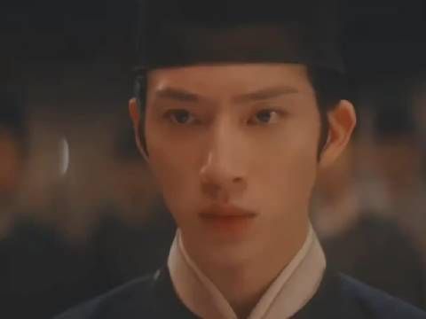 年少相识,彼此交心,并肩前行,真的很难不爱