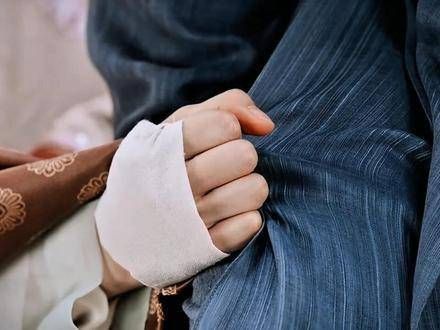 罗慎远得知了罗宜宁的身世秘密，决定为她守口如瓶，保护她的安全