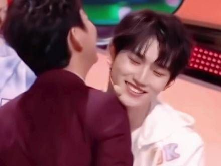 小炸又一年元宵节与何老师共度?