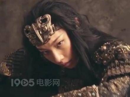 美与飒的完美融合 黄皮肤丹凤眼展现出野性的力量之美…