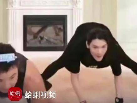 向佐摸鼻梁的动作突然火了,那么多人模仿我…