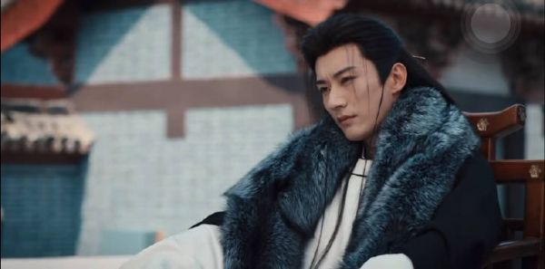 没想到向佐的疯还是吹到了春花焰…