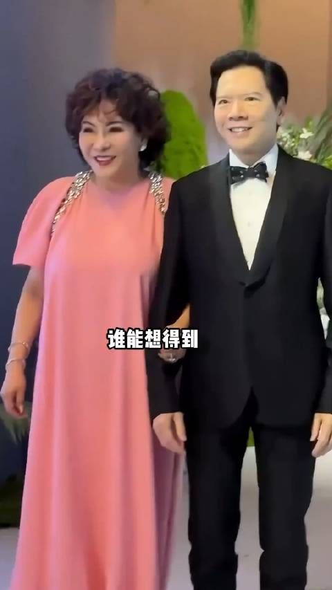 谁能想得到,同是娱圈大佬的老婆,境遇差距竟然这么大,有人无子被宠宝…