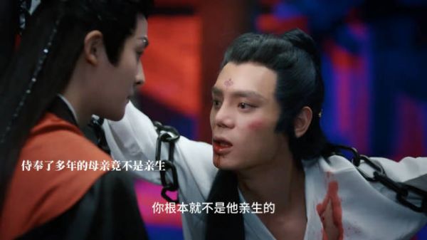 尊重多年的母亲竟是敌人,最终因权力决裂