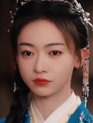 怎么会有这么好的公主,担心她害怕,一直把她护在身后…