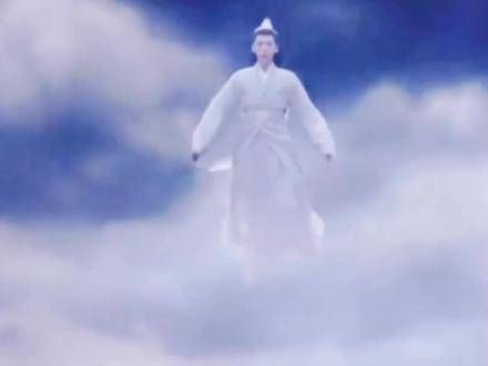 元启换上了古晋的衣裳,看来古晋已经回来了!~一见钟情