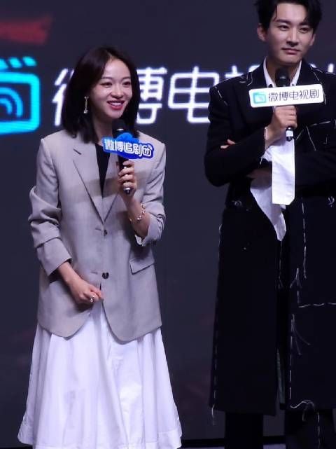 笑死,明明是吴姐让媒体说出几个剧的名场面和台词…