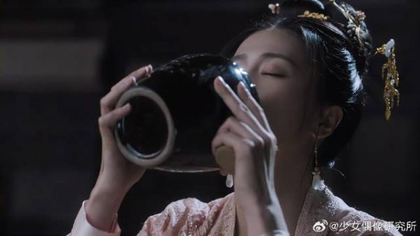 时宜借酒消愁:师傅,你在哪,殊不知他被关进大牢了!