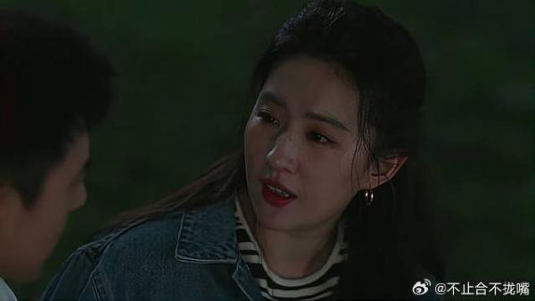 谢之遥建议娜娜主动澄清,红豆果断拒绝,瞬间闹掰