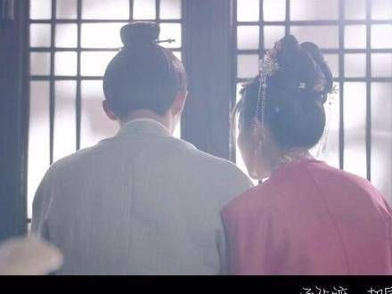 “他逃跑,她追逐,他无处可逃” 电视剧