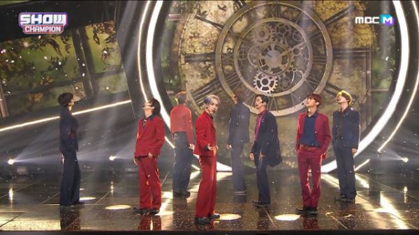 四年前的今天(201021),PENTAGON 没有你陪伴的我,快要疯掉