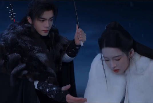 七夜雪 就让这爱意融化在漫天风雪里 被霍展白这个公主抱甜晕了!