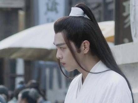 优秀的下颌线 张若昀 有效的龙须 张若昀
