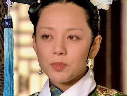 原来敬妃不仅会数砖,还是后宫头号八卦达人!