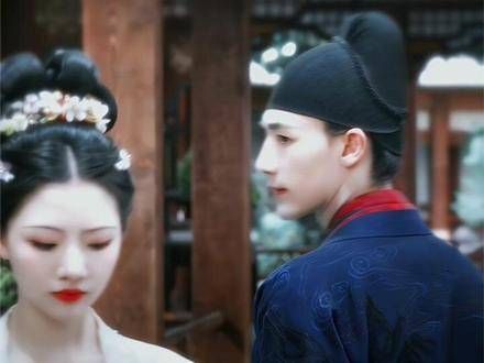 明明没有任何过错,却只能眼睁睁地看着曾经的爱人投入他人的怀抱…