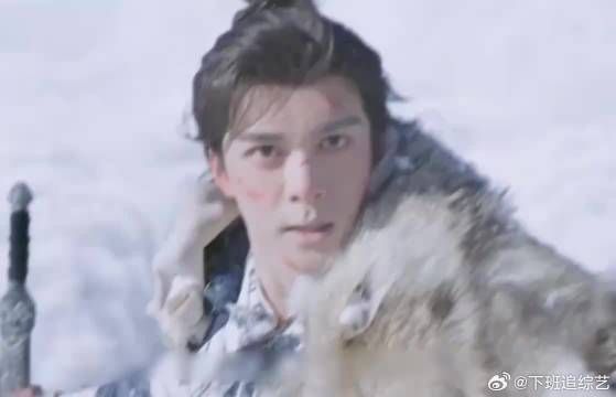 小伙又受伤了,女神医心疼坏了