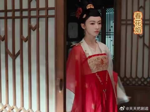 霸道王爷护妻二连怼，我绝不允许任何人伤害你