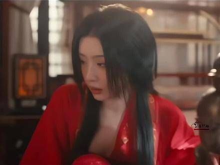 订婚当天,慕容璟和现身,洛梅毅然选择离开太子
