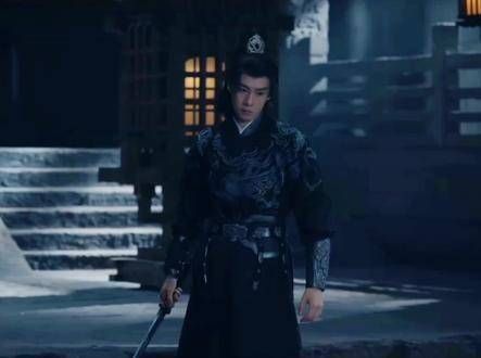一个习惯了刀尖上舔血生活的人,出手几乎从不留情