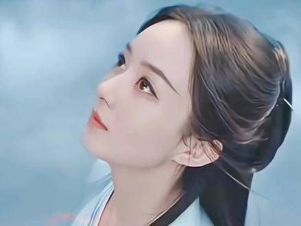 芙蓉君对墨方的情深意重,原著里芙蓉初见墨方便已情根深种,后续墨方遇险…