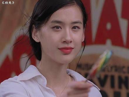 “获得爱的条件是美丽吗?但她当年已美如仙子!”