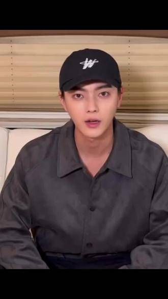 又被许凯的魅力征服了,阳华真是帅到掉渣,原声也超好听, 许凯