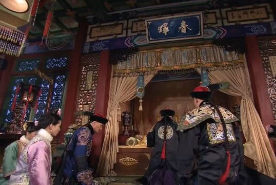 刘诗诗 原来若曦就是邬思道,若曦先是环顾了一圈,什么人都有…
