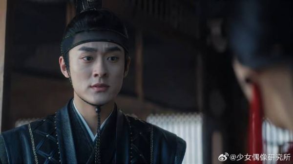 宫远徵找宫子羽出生医书,被金繁发现,二人打斗一番