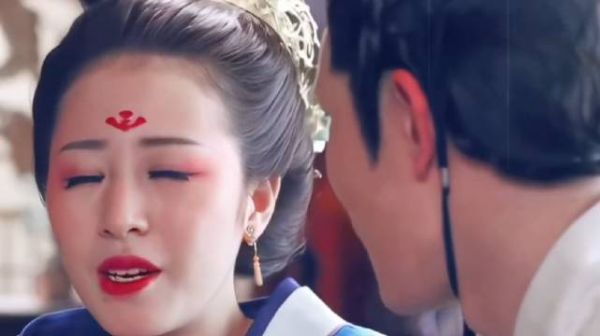 话说这年头，演员们真是不容易啊，不仅要演技在线还得抗压能力MAX！