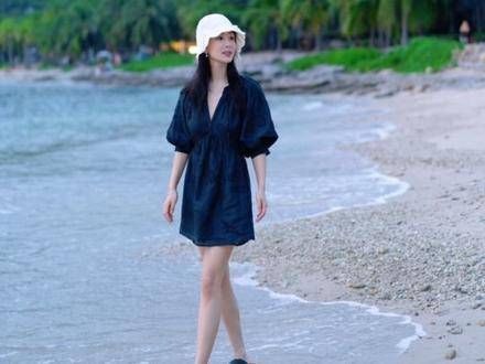 海边的点滴,无论身处何方,都希望你快乐幸福!我一直陪伴着你! 杨紫