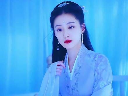 古代成婚的女子才会盘发!