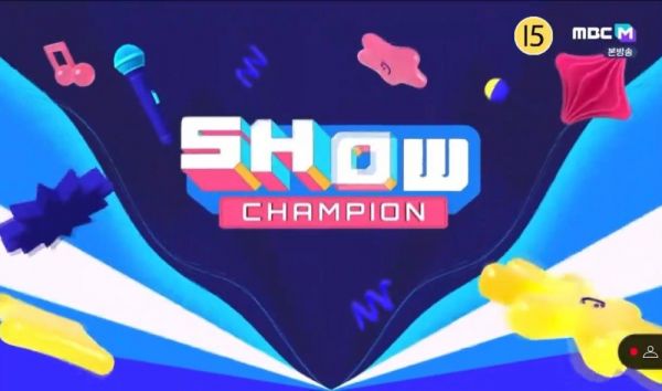 今天在《SHOW!CHAMPION》,aespa《Whiplash》拿到初一位