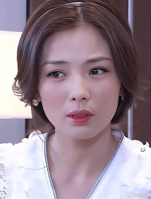 早期的刘涛,也是个清冷感爆棚的美女