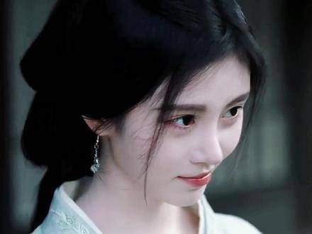 哪位姑娘如此水灵? 火出圈了