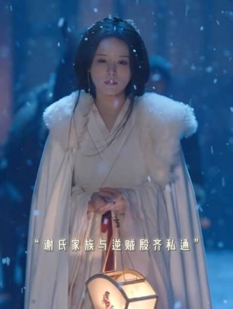 冤死的爸,惨死的妈,流浪的哥哥,被抄的家,疯批的前任,破碎的她