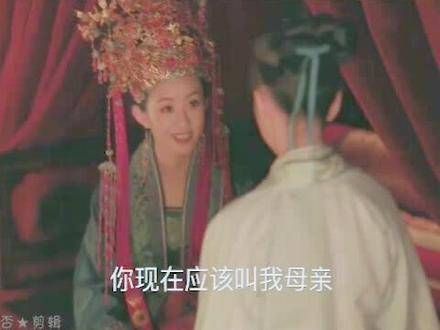 在剧中,明兰对蓉姐儿的真情实意,终于换来了蓉姐儿的一声“母亲”…