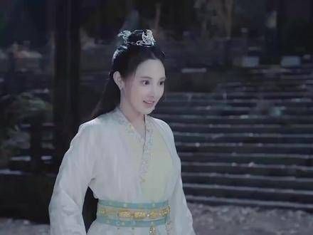 一个宫女竟将三位大男人玩弄于鼓掌之中,真是别有一番风味的赏月夜!